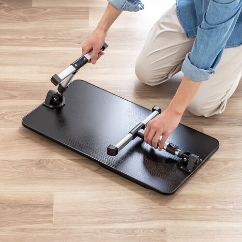 折りたたみデスク（折りたたみテーブル・幅60cm・高さ調整・角度調整対応・組み立て不要・ラップデスク・ローテーブル・木目調・ブラック）