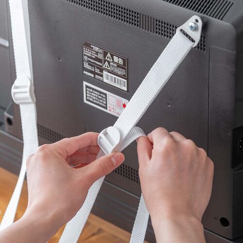 テレビ転倒防止ベルト（VESA取付・クランプ固定・穴あけ不要・壁固定対応・ホワイト）