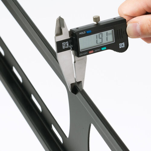 壁掛けテレビ金具（90インチ対応・47インチ以上・テレビ壁掛け金具・薄型・耐荷重60kg・スリム金具）