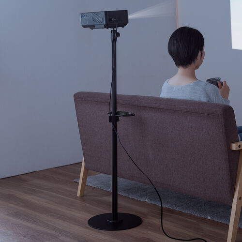 プロジェクター台（カメラネジ固定タイプ・1/4インチネジ対応・高さ調整70～120cm・リモコン用トレイ付き・プロジェクタースタンド・ブラック）