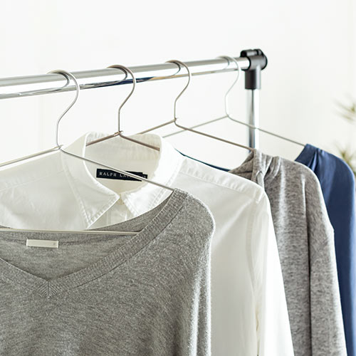 パーテーションカーテン（自立スタンド付・キャスタータイプ・間仕切り・目隠し・飛沫防止・高さ最大166cm・半透明）