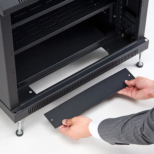 機器収納ボックス｜19インチ・9U・メッシュ扉・鍵付き・キャスター付