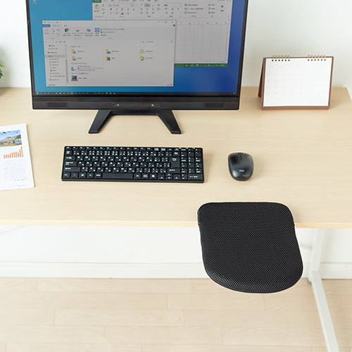 リストレスト メッシュ 幅21cm（アームレスト・肘置き台・ワンタッチ取付・デスク取付・エルゴノミクス・マウス操作・ブラック）