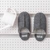 突っ張り棚（突っ張りラック・幅60cm・有孔ボード・シェルフ・棚・4段・壁面収納・ウォールシェルフ・間仕切り・キッチン・玄関・パントリー・スリム・工事不要・ホワイト）