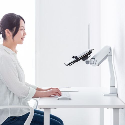 ノートパソコントレー（マウントトレイ・モニターアーム用・11.6～17.3型対応・耐荷重3kg・タブレット・液タブ・ホルダー・アーム・スチール・VESA100×100）
