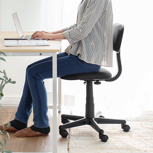 オフィスチェア ワークチェア コンパクト 小さめ 低め シンプル ブラック