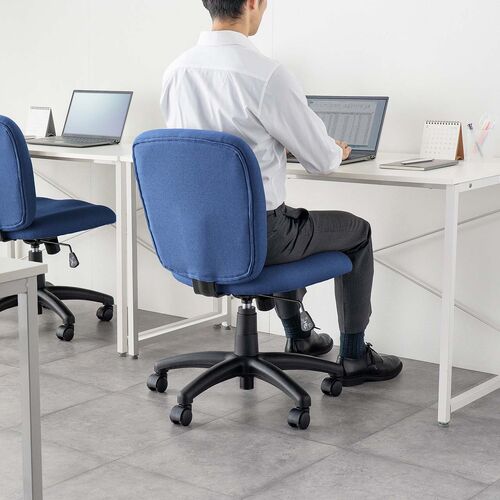 デスクチェア（シンプルオフィスチェア・ワークチェア・布張り・キャスター付き・ネイビー）