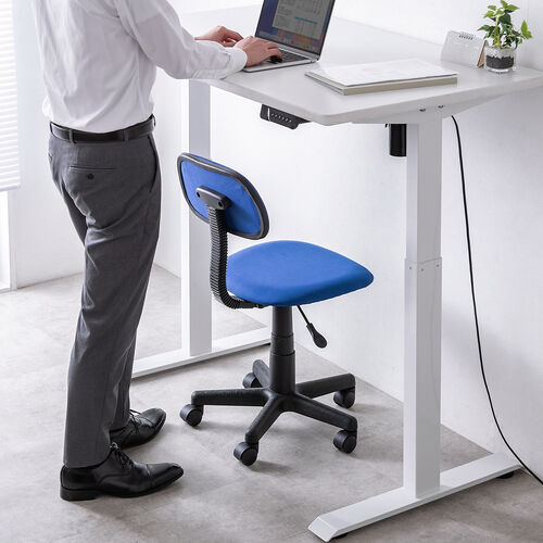 オフィスチェア（シンプルチェア・ガス圧昇降・布張り・キャスター付・ブルー）