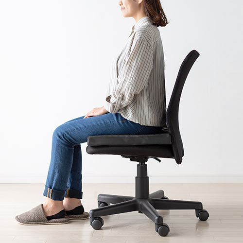 ゲルクッション（ジェルクッション・裏面滑り止め・洗濯可能・テレワーク・在宅勤務・薄い・座布団）