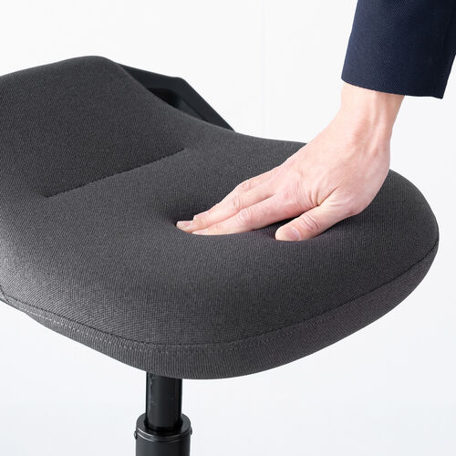 ハイスツール（スタンディングチェア）｜立ち仕事・ガス圧昇降・高さ60～84.5cm・ブラック