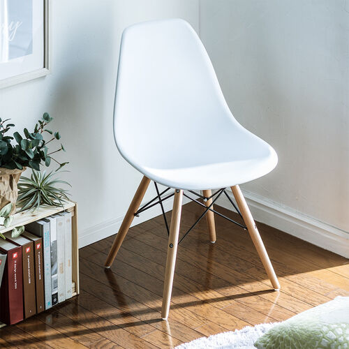 シェルチェア（樹脂製・木製脚・イームズチェア・ダイニングチェア・デザインチェア・ホワイト）