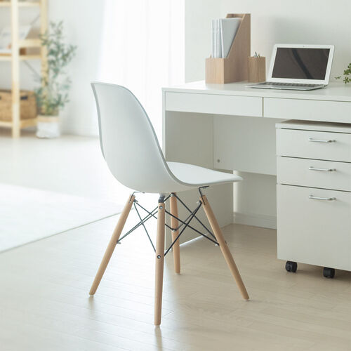 シェルチェア（樹脂製・木製脚・イームズチェア・ダイニングチェア・デザインチェア・ホワイト）