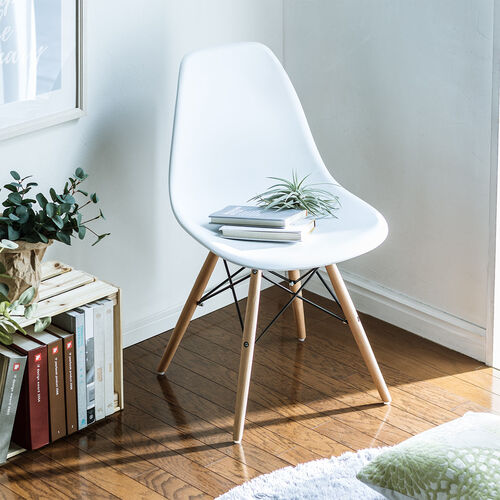 シェルチェア（樹脂製・木製脚・イームズチェア・ダイニングチェア・デザインチェア・ホワイト）