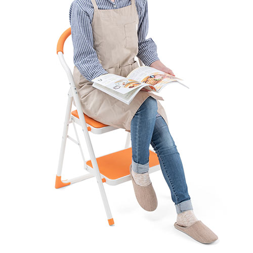 踏み台（折りたたみ・トラック荷台昇降・トラック昇降設備・ステップ・ステップスツール・クッション付・椅子・2段・滑り止め・オレンジ） SNCH002D