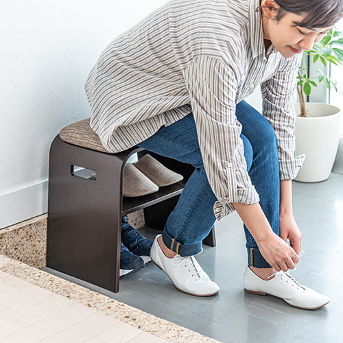 玄関収納 コートハンガー 棚付き 座布団つき 靴交換スツール89300 玄関収納 コートハンガー 棚付き 座布団つき 靴交換スツール75