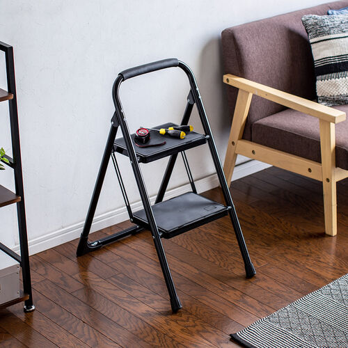 脚立（2段タイプ・踏み台・トラック荷台昇降・トラック昇降設備・ステップ・折りたたみ・滑り止め・持ち手・手すり付き・黒） SNCH046BK