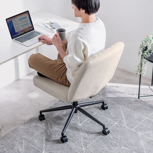 あぐら椅子（胡坐いす・ワイドチェア・ソファチェア・幅64cm・幅広座面・ロッキング・キャスター・ガス圧昇降・超ワイド設計・ベージュ）