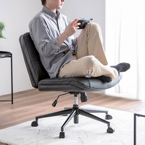 あぐら椅子（胡坐いす・ワイドチェア・ソファチェア・幅64cm・幅広座面・ロッキング・キャスター・ガス圧昇降・超ワイド設計・PUレザー）