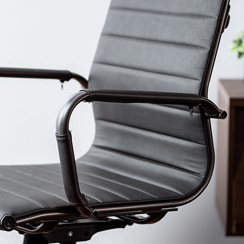 レザーチェア スリムチェア ビンテージ調 レトロデザイン ミドルバック ブラック