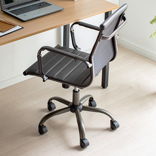 レザーチェア スリムチェア ビンテージ調 レトロデザイン ミドルバック ブラック