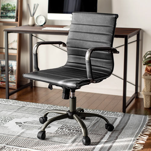 レザーチェア スリムチェア ビンテージ調 レトロデザイン ミドルバック ブラック