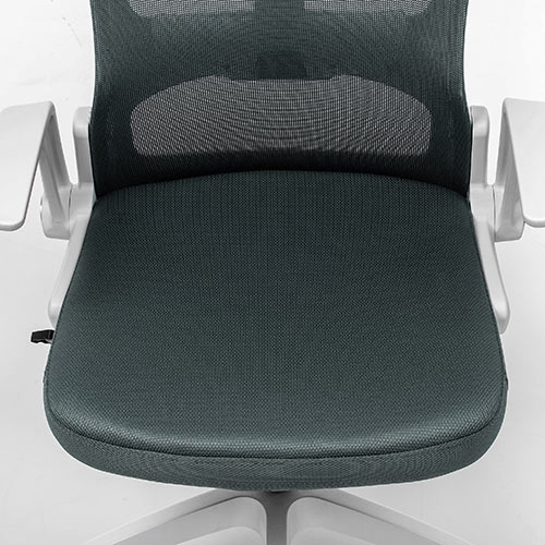 メッシュチェア（オフィスチェア・ホワイトフレーム・ミドルバック・ロッキング・ランバーサポート・グレー）