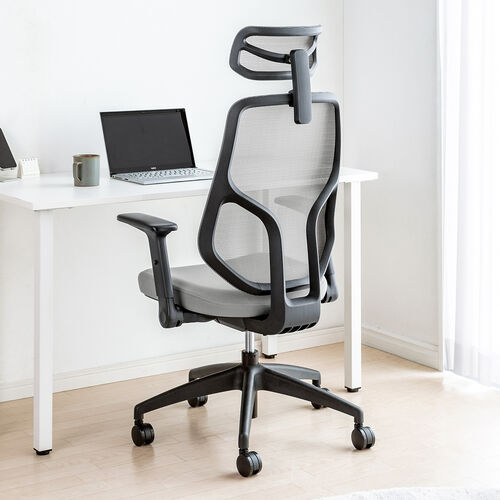 メッシュチェア（体重感知式ロッキング・ミドルバック・ヘッドレスト・可動式アームレスト・モールドウレタン座面・グレー）