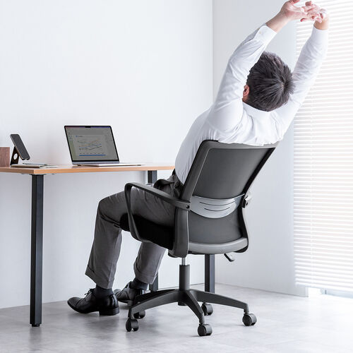 オフィスチェア（メッシュチェア・ロッキング・ミドルバック・アームレスト・ランバーサポート・ブラック）