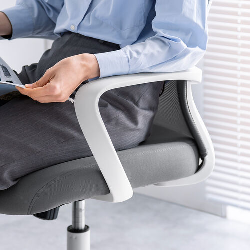 オフィスチェア（メッシュチェア・ロッキング・ミドルバック・アームレスト・ランバーサポート・グレー）