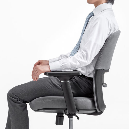 オフィスチェア（メッシュチェア・アームレスト付き・ロッキング・上下調節可能ランバーサポート・ウレタンクッション・ナイロンキャスター・グレー）