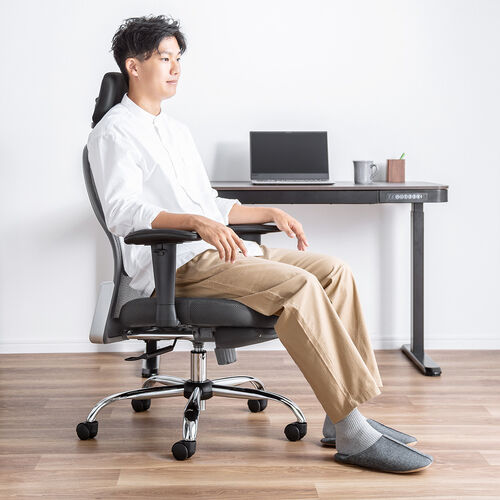 メッシュチェア（全面メッシュ生地・シンクロロッキング・スライド式オットマン・アームレスト・ランバーサポート・ヘッドレスト・耐荷重100kg）