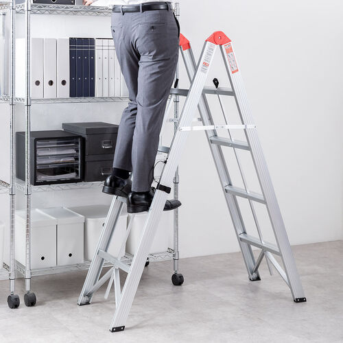 脚立（4段・コンパクト・スリム・折りたたみ簡単・アルミ製・耐荷重150kg）