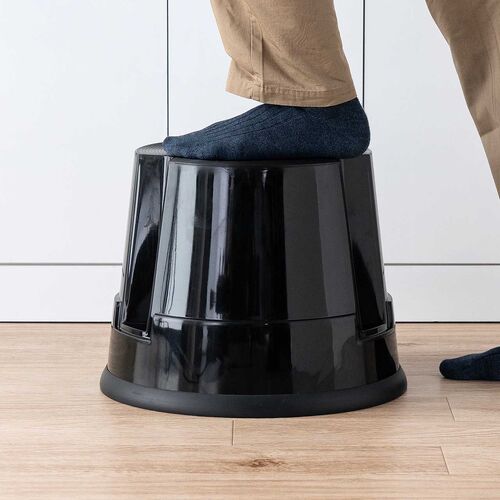 ステップスツール（踏み台・キャスター付き・ストッパー機能付き・高さ30cm・1段タイプ・スタッキング可能・耐荷重150kg・高耐久・ブラック）