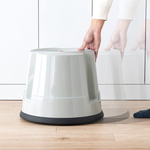 ステップスツール（踏み台・キャスター付き・ストッパー機能付き・高さ30cm・1段タイプ・スタッキング可能・耐荷重150kg・高耐久・グレー）