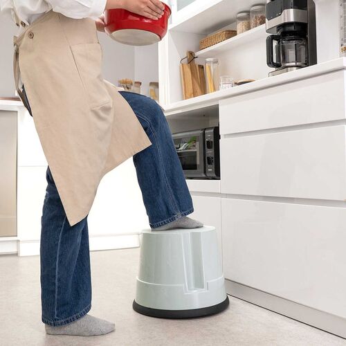 ステップスツール（踏み台・キャスター付き・ストッパー機能付き・高さ30cm・1段タイプ・スタッキング可能・耐荷重150kg・高耐久・グレー）