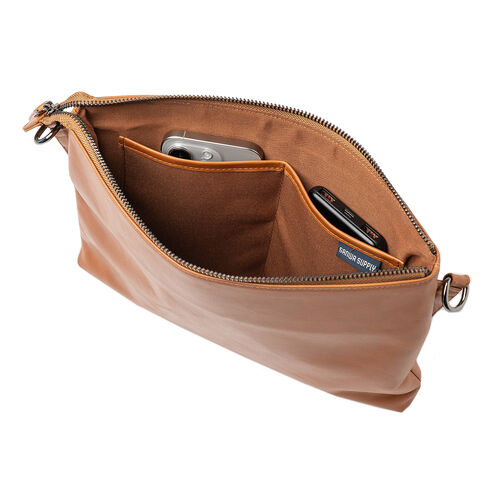 サコッシュ（本革・4WAY・ショルダーバッグ・薄型・iPad 11インチ対応・クラッチバッグ・肩掛け・バッグ・スマホポーチ・メンズ・レディース・ブラウン）