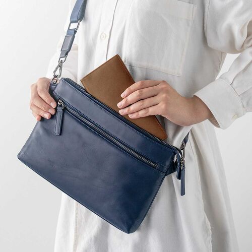 サコッシュ（本革・4WAY・ショルダーバッグ・薄型・iPad 11インチ対応・クラッチバッグ・肩掛け・バッグ・スマホポーチ・メンズ・ネイビー）