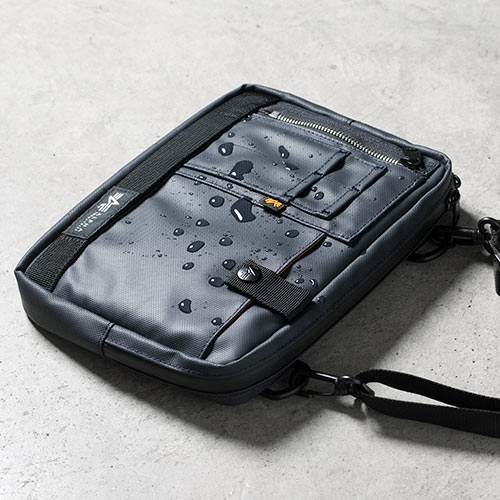 サコッシュ（ショルダーバッグ・アルファ・耐水・止水ファスナー・2WAY