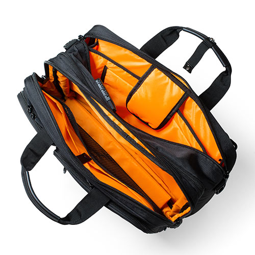 ビジネスバッグ（リュック・ショルダー・大容量・ブラック・25.5リットル）