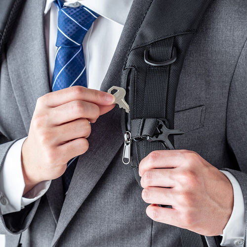 ビジネスリュック（大容量19リットル・多機能・蒸れにくい・軽量・ビジネスバッグ・通勤バッグ）