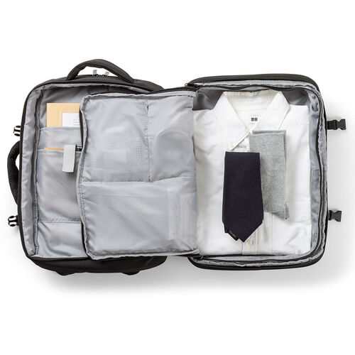 ハードリュック（ハードシェルリュック・耐衝撃・軽量・マチ拡張・一泊二日・15.6型ノートPC・11型タブレット収納・蒸れにくい立体メッシュ・ブラック）