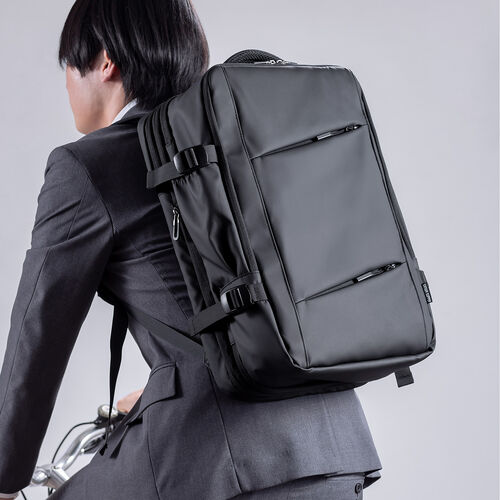 リュック（マチ拡張・ビジネス・大容量 22L～35L・PCリュック・シンプル・PUコーティング・耐水・撥水・多機能・バックパック・メンズ・旅行・出張・ブラック）