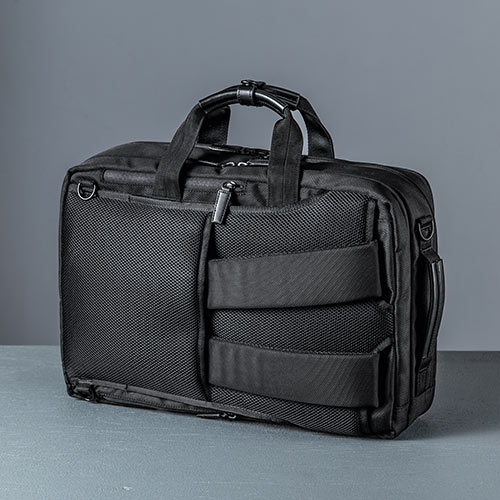 バッグ（ショルダー・リュック・ビジネス・メンズ・大容量・コーデュラ使用・テフロン加工・撥水・23.5L・Lサイズ・ブラック）