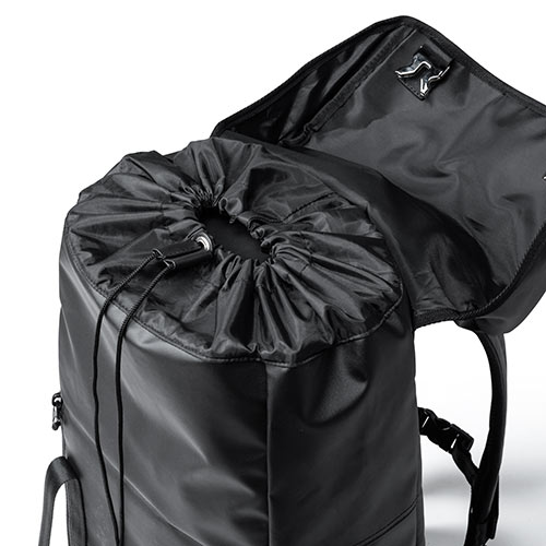 リュック（FILA・大容量22L・黒・メンズ・レディース・スクエア型・バックパック・通勤・通学）