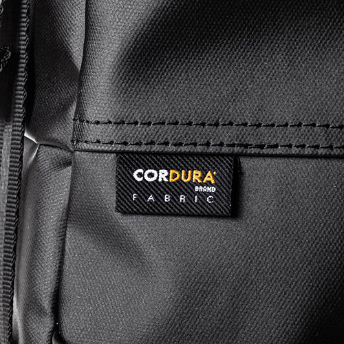 リュック（FILA・大容量22L・黒・メンズ・レディース・スクエア型・バックパック・通勤・通学）