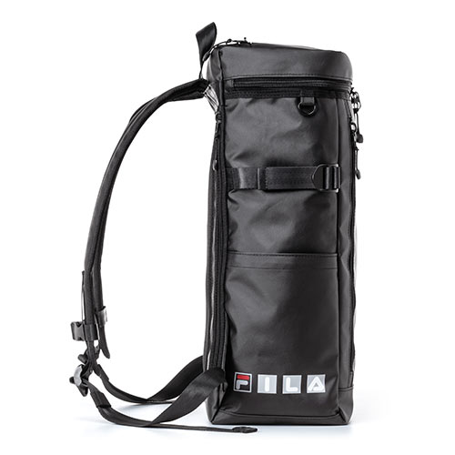 リュック（FILA・大容量24L・黒・メンズ・レディース・スクエア型・バックパック・通学・通勤）