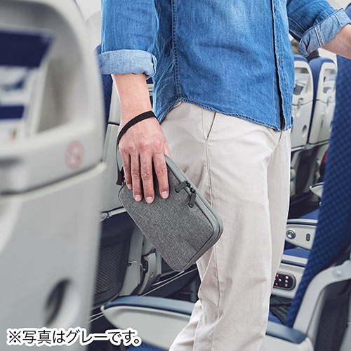 ポーチ（トラベルポーチ・ガジェットポーチ・小物入れ・おしゃれ・大容量・人気・おすすめ・男性・仕切り・収納・便利・持ち運び・ファスナーガード・ストラップ・ネイビー）BAGIN013NV