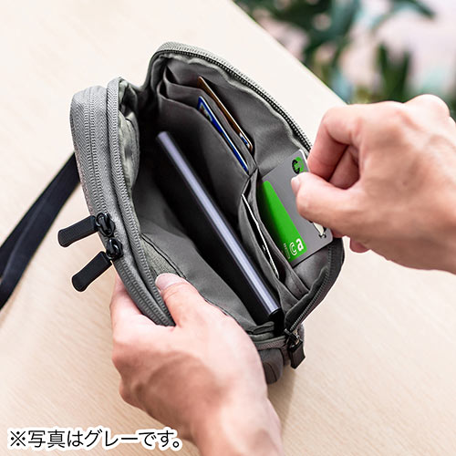 ポーチ（トラベルポーチ・ガジェットポーチ・小物入れ・おしゃれ・大容量・人気・おすすめ・男性・仕切り・収納・便利・持ち運び・ファスナーガード・ストラップ・ネイビー）BAGIN013NV