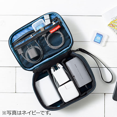 ポーチ（トラベルポーチ・ガジェットポーチ・小物入れ・おしゃれ・大容量・人気・おすすめ・男性・仕切り・収納・便利・持ち運び・ストラップ・グレー）BAGIN018GY