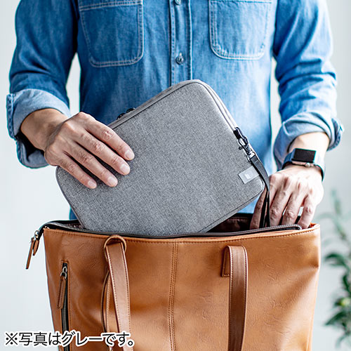 ポーチ（トラベルポーチ・ガジェットポーチ・小物入れ・おしゃれ・大容量・人気・おすすめ・男性・仕切り・収納・便利・持ち運び・ネイビー）BAGIN024NV